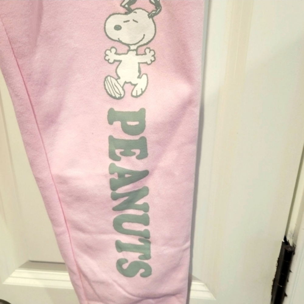 COPY - Last one Snoopy joggers Medium - Picture 2 of 3